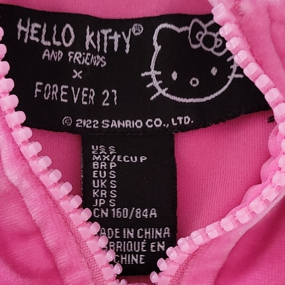 Hello Kitty X Forever 21 Tracksuit - Picture 6 of 13